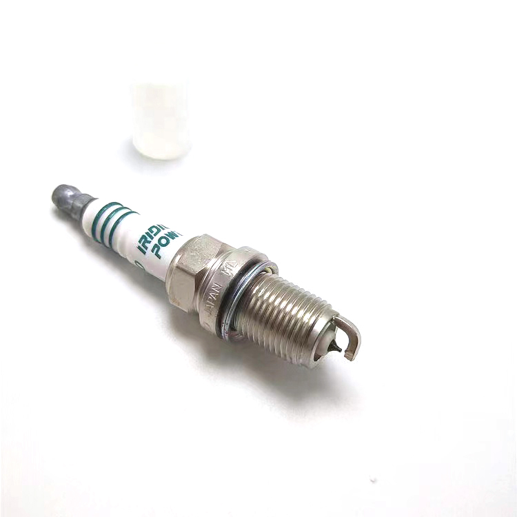 30650379 30751806 31459004 spark plug for volvo S80/S60/S60L XC90 I XC60 XC70