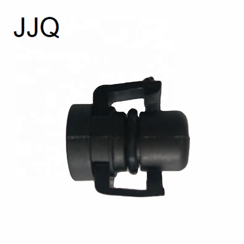 LR011038 Car Accessories Water Pump Joint Water Outlet Pipe for Land Rover LR4 Range Rover Sport